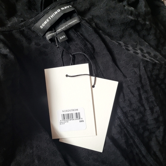 Something Navy Waist Detail Black Jacquard Peplum Surplice Top, size XXS - Picture 2 of 8